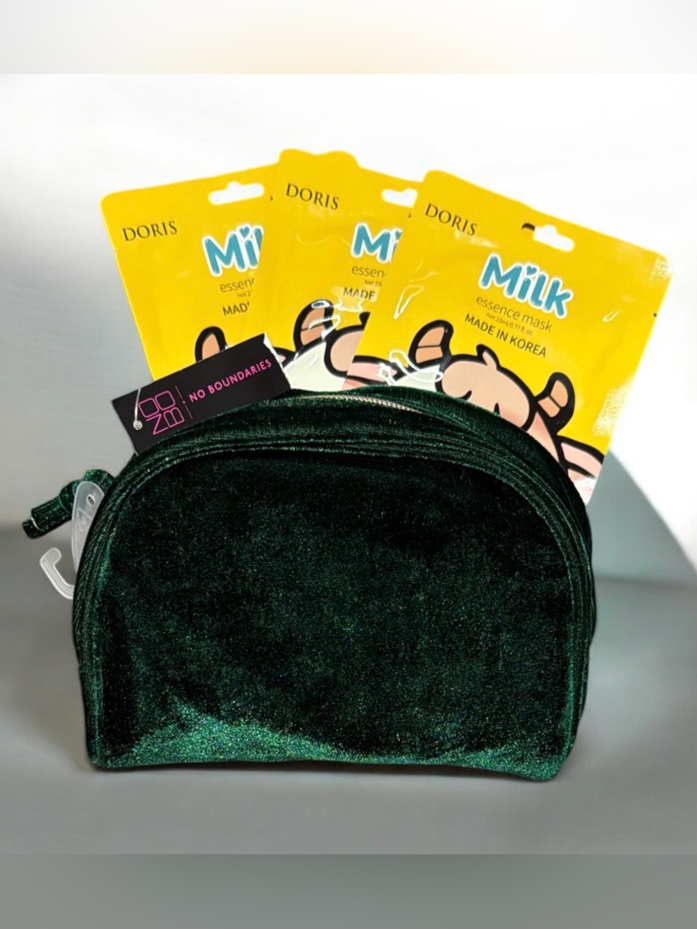 No Boundaries Velvet Cosmetic Pouch & Doris Milk Essence Sheet Masks Set